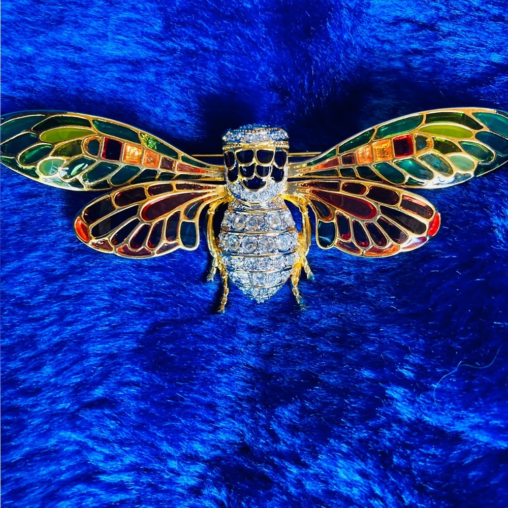 A RARE Joan Rivers Cicada  Colorful Insect Brooch